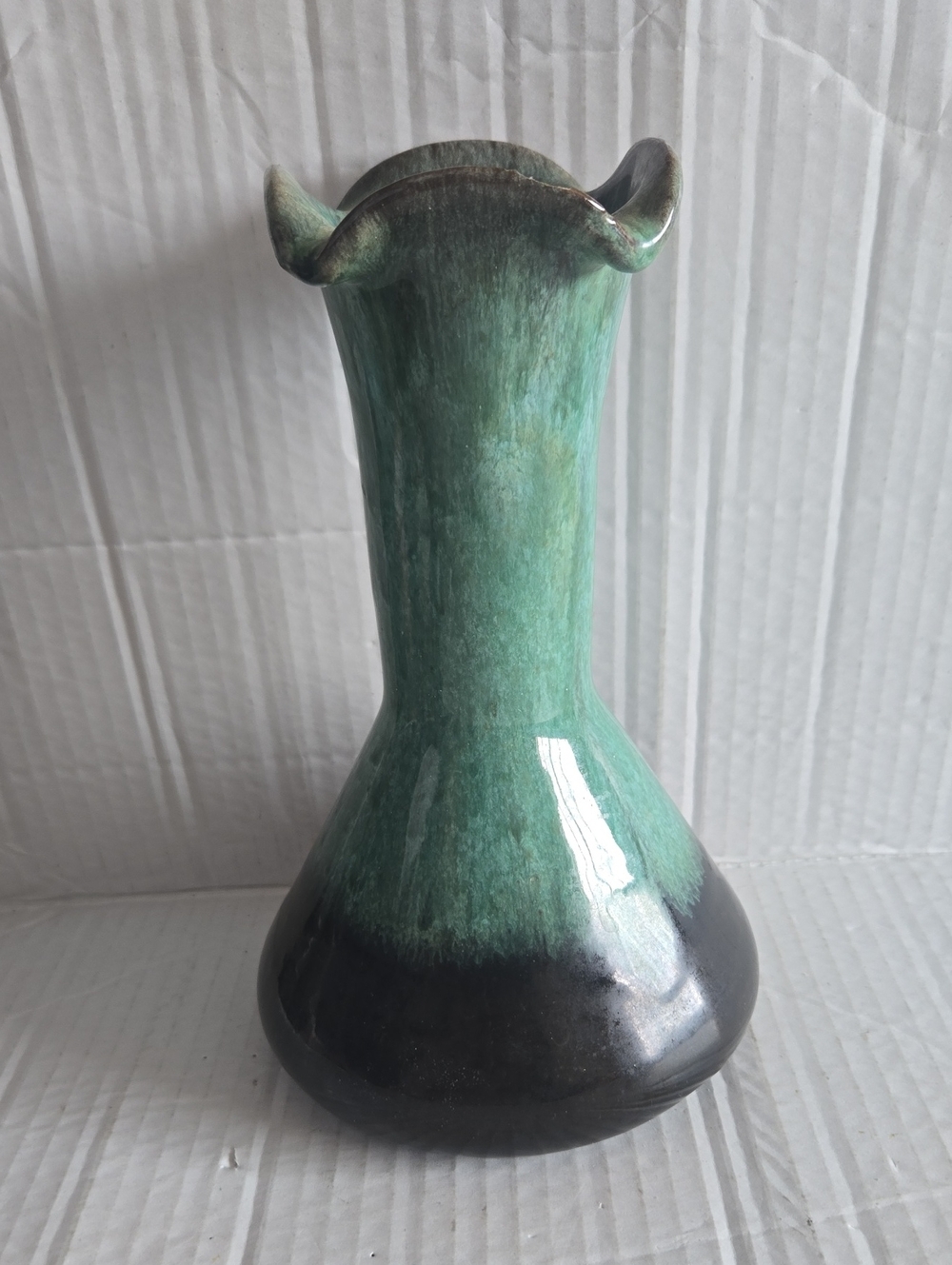 Vintage Blue Mountain Pottery Vase With Ruffled Rim